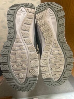 Fila tennis shoes